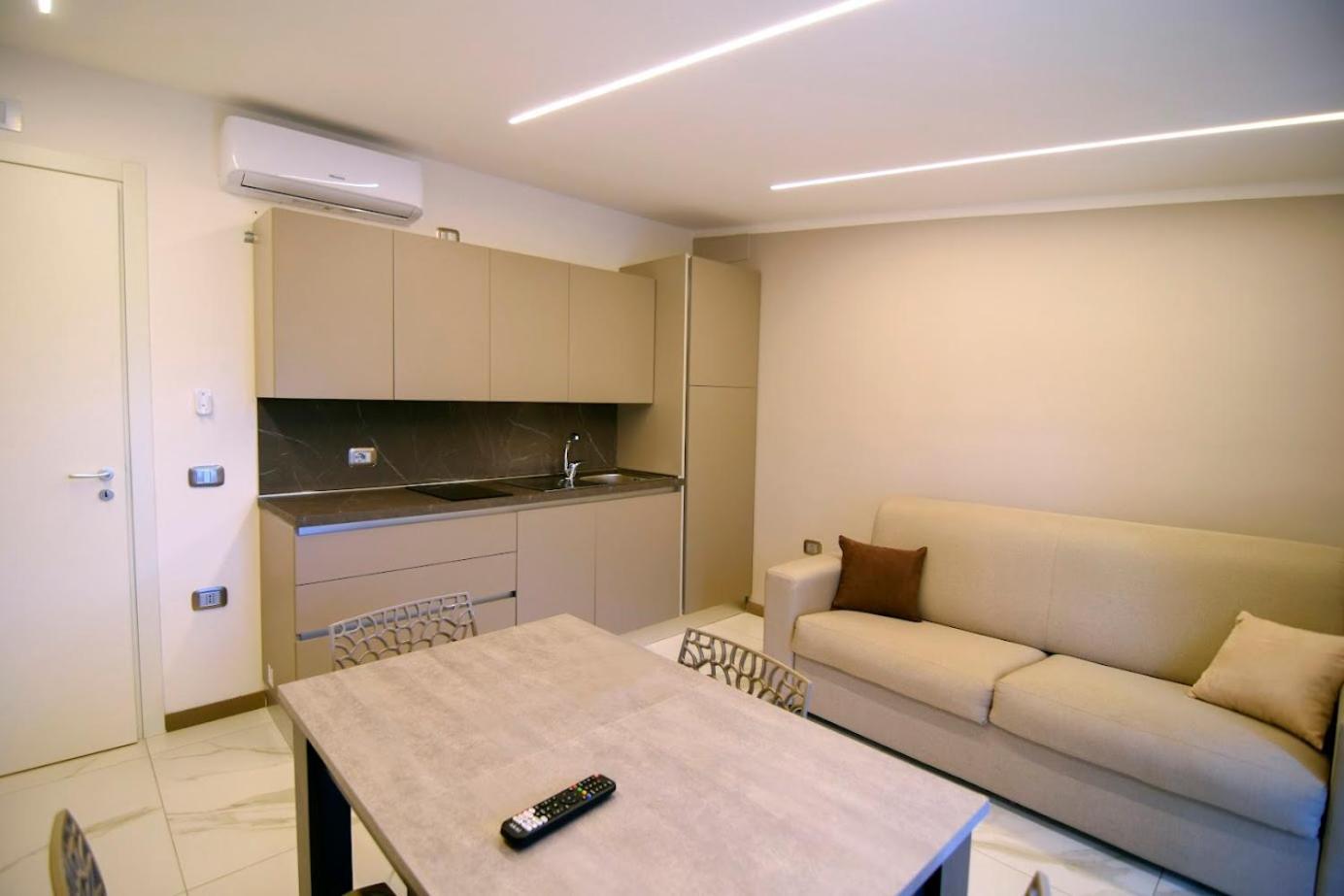 Belma Aparthotel And Rooms Марина ди Камерота Екстериор снимка